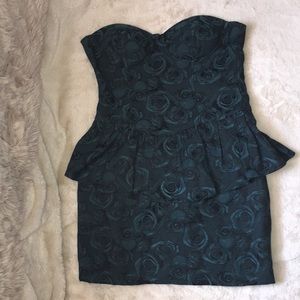 Strapless dress